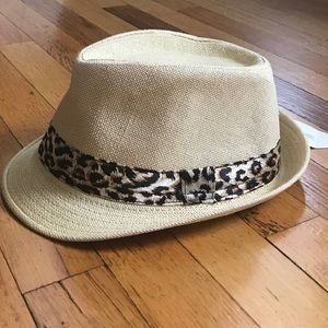 NWT! Cheetah Print Beach Hat! 👒